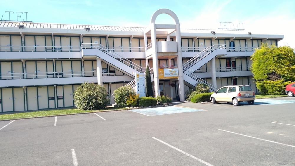 Premiere Classe La Rochelle Sud - Hotel 2*