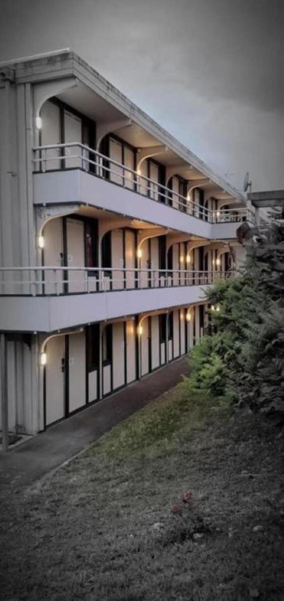 Hotel Premiere Classe La Rochelle Sud - 2*