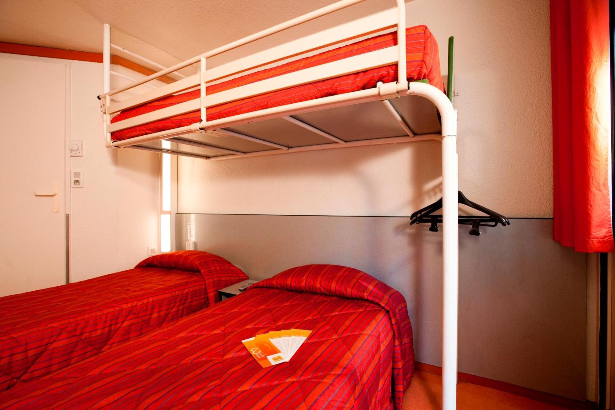 Premiere Classe La Rochelle Sud - Hotel 2*