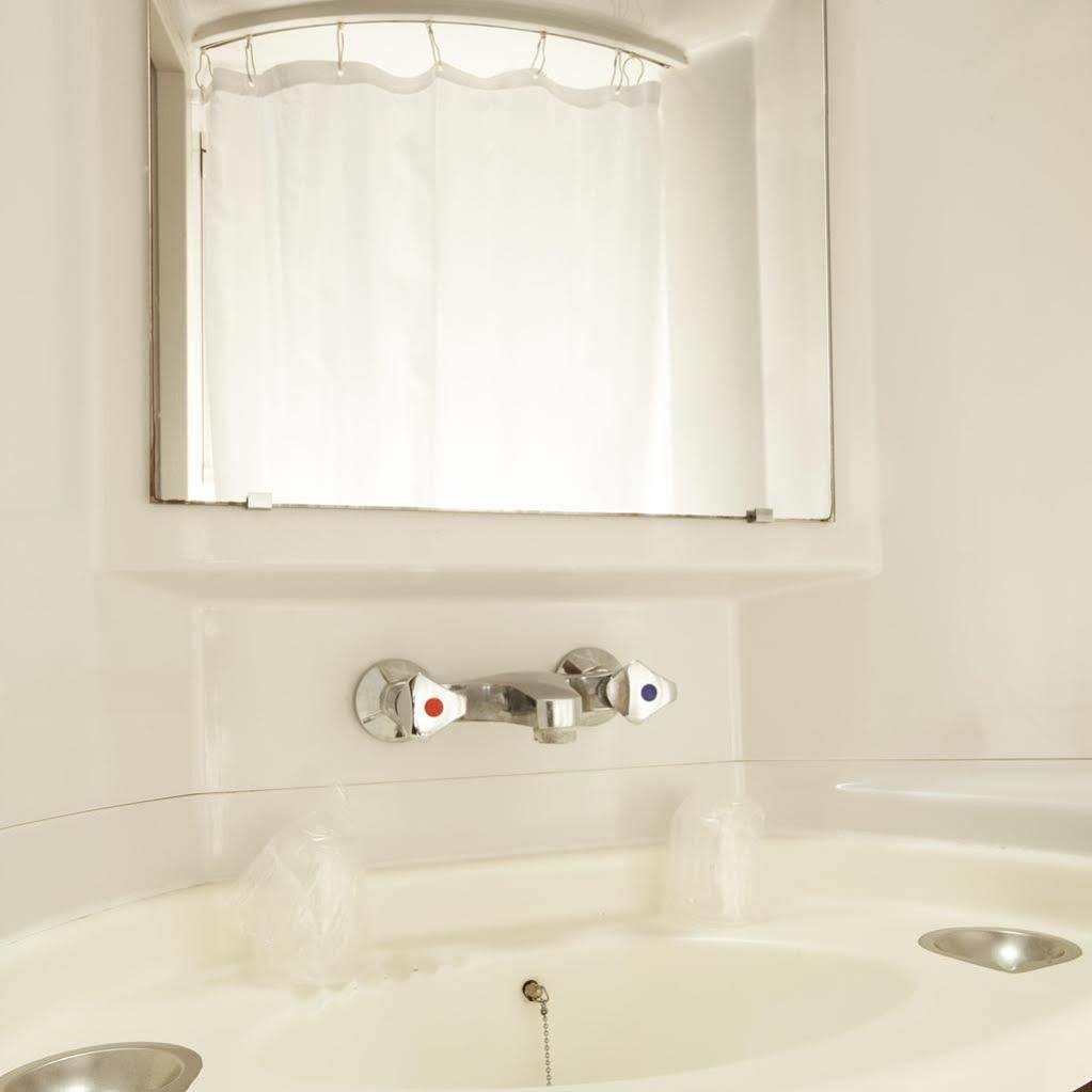 Hotel Premiere Classe La Rochelle Sud - 2*